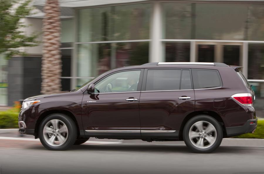  Toyota Highlander 2011 года  (фото 76 из 108)
